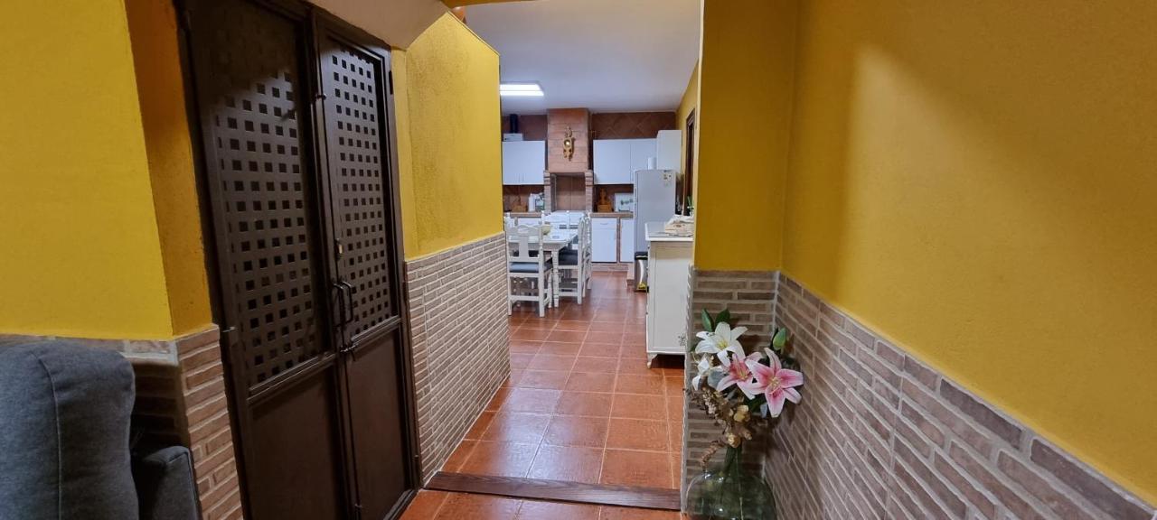 Apartamento Turistico "El Rincon De La Pernila" Гвадалупе Экстерьер фото